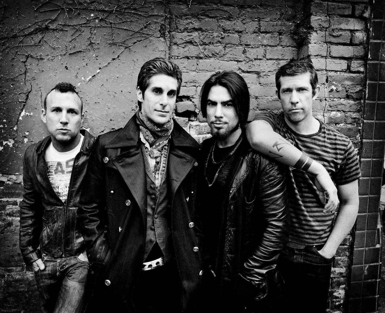 JANE’S ADDICTION SALE DE GIRA CON SU LINE UP ORIGINAL EN 14 AÑOS