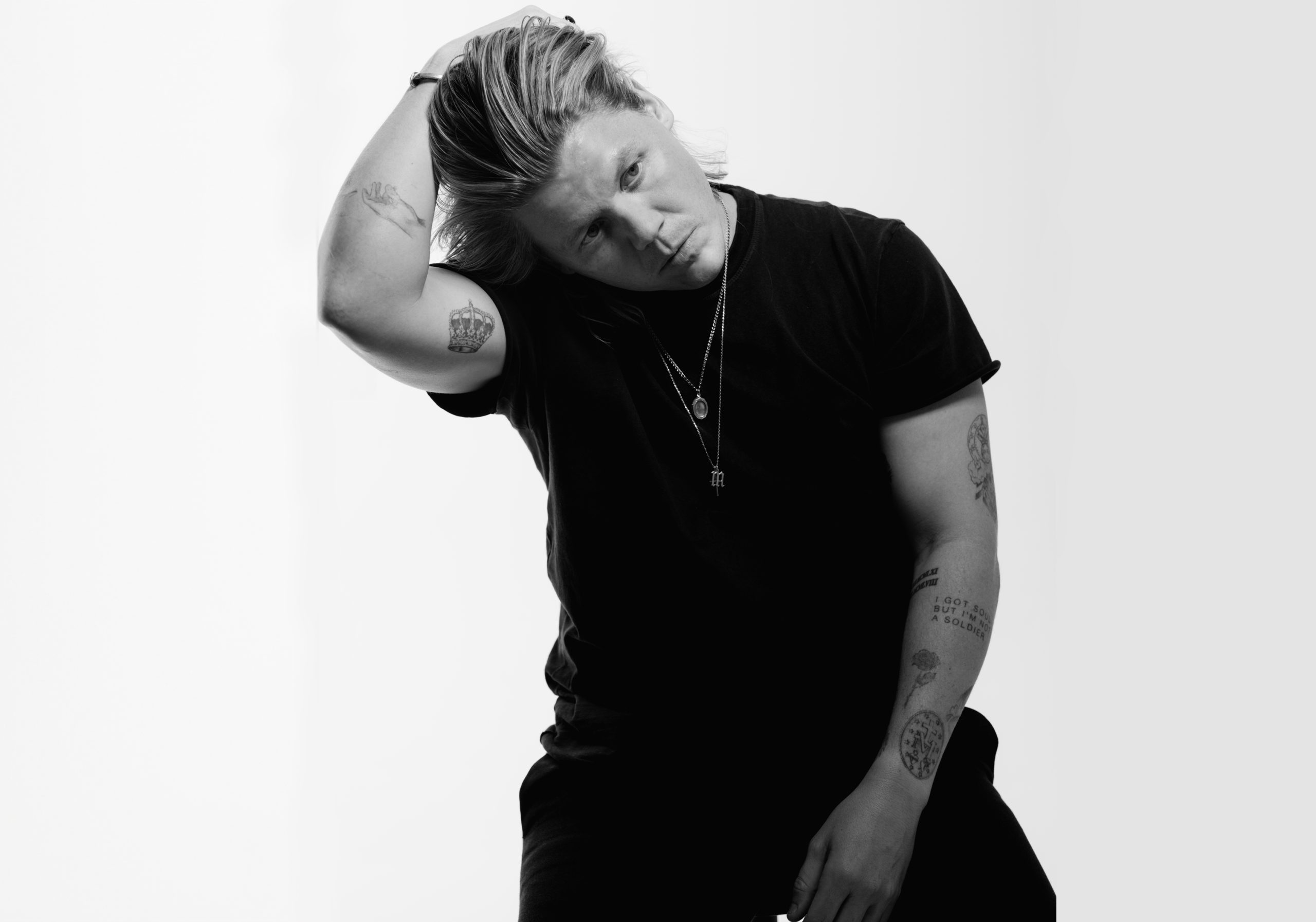 Escucha el nuevo sencillo de Conrad Sewell