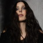 Chelsea Wolfe Completa la Trilogía She Reaches Out con el EP Unbound