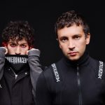 Twenty One Pilots estrena “Drag Path”, el tema viral que por fin llega al streaming